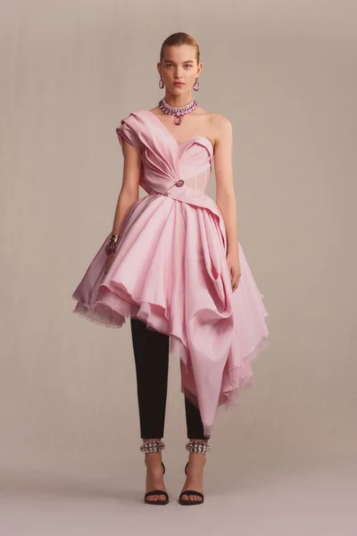 Look 28